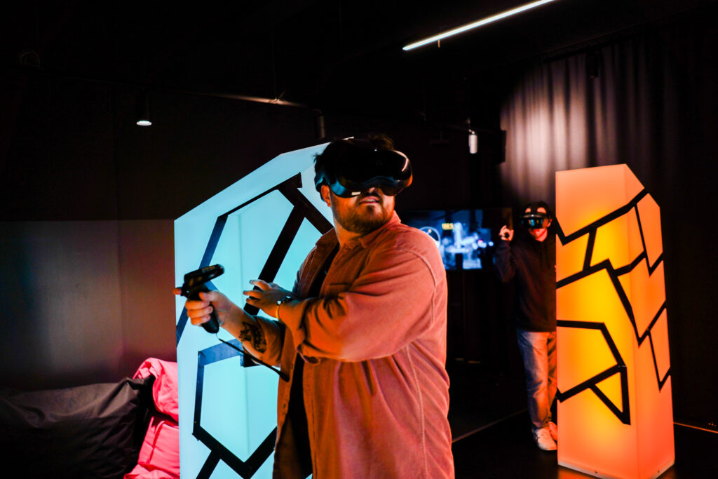 VR Tower Tag